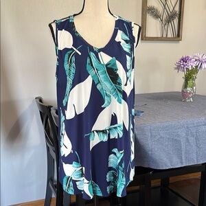 Wneedu Women’s XL Floral Lightweight Tank Top